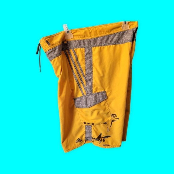 Adidas Mens large yellow and grey swim trunks - Picture 4 of 5